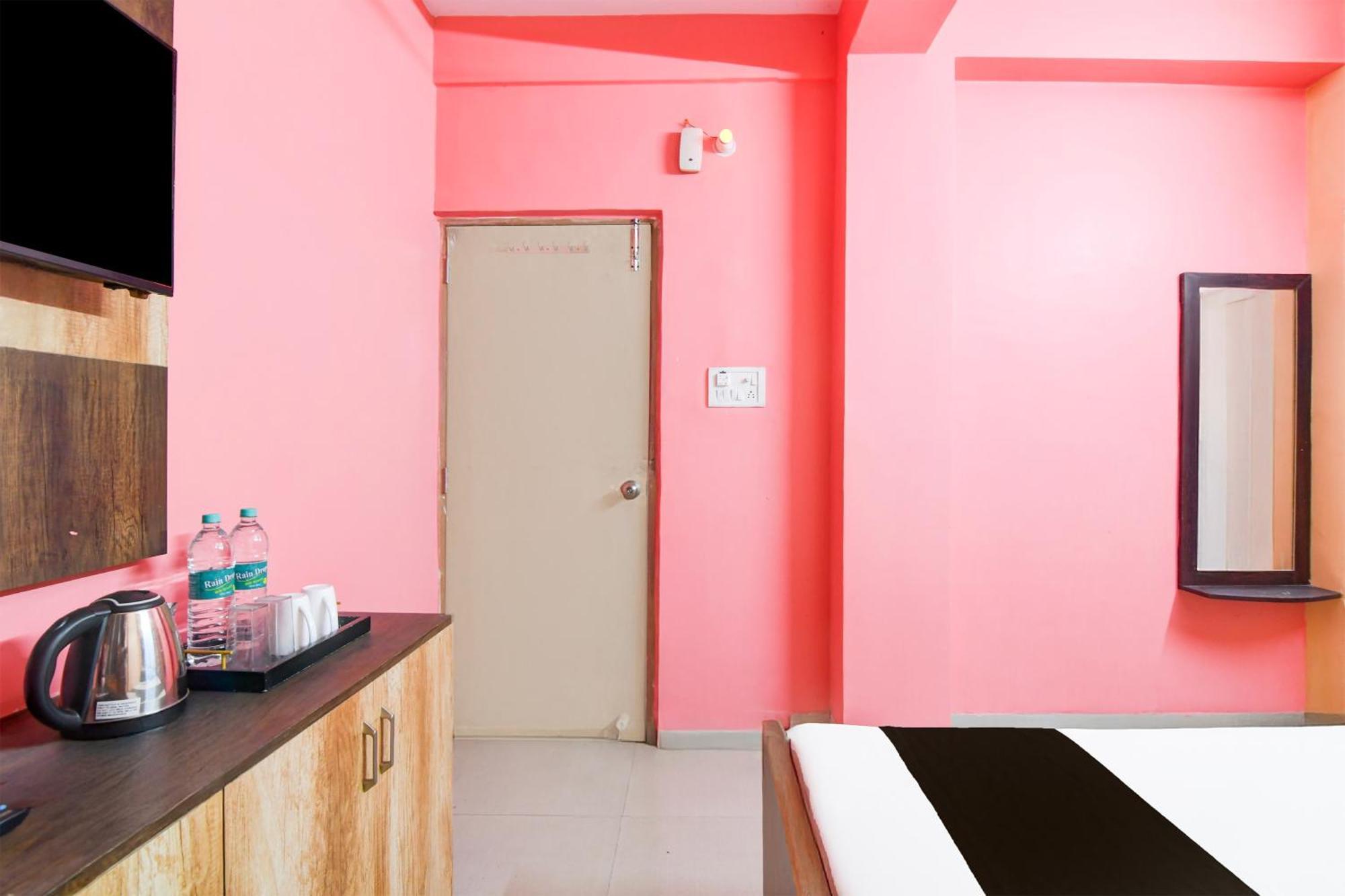 Hotel O Survey Park Jādabpur Exteriér fotografie